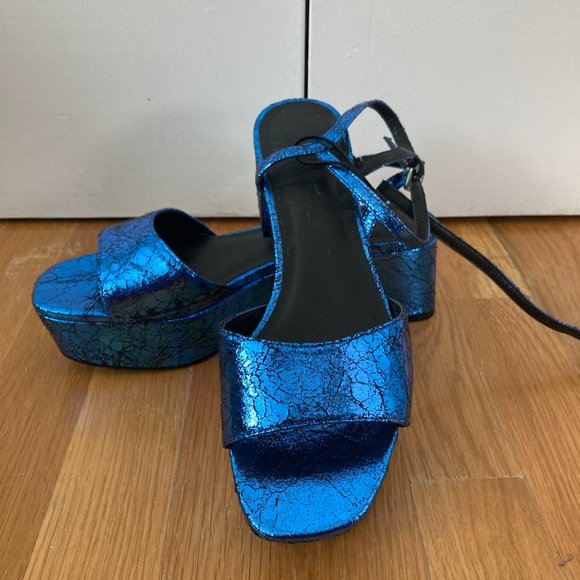 Metallic Blue Zara shoes - Picture 3 of 4